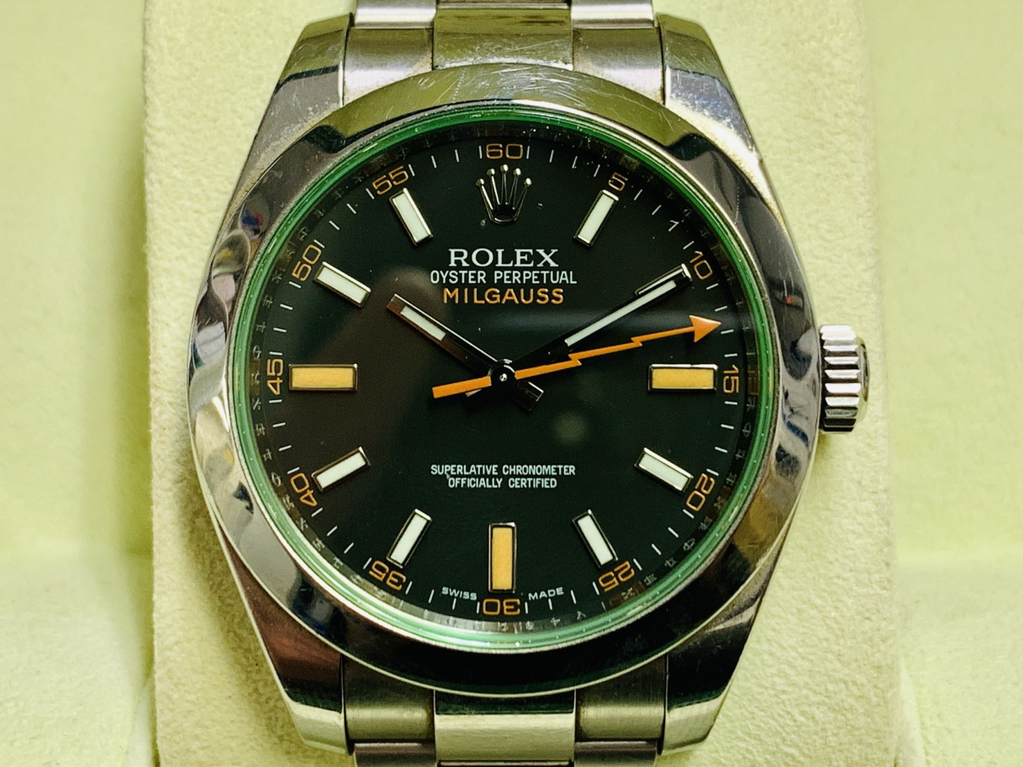 【ROLEX(ロレックス):ミルガウス:Ref.116400G】の腕時計出張買取実績